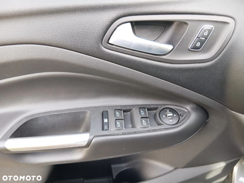 Ford Kuga 2.0 TDCi 4WD Titanium - 14