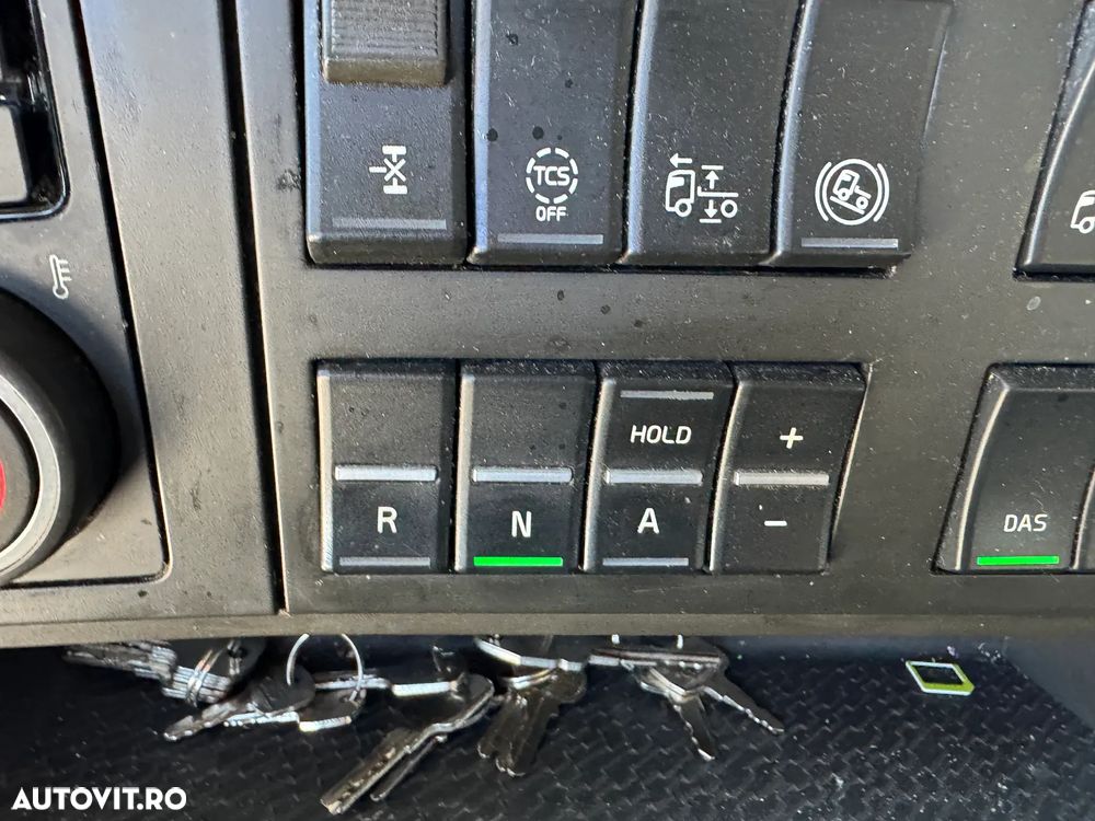 Volvo FH460 mega, XL, anvelope noi, finantare, factura externa - 13