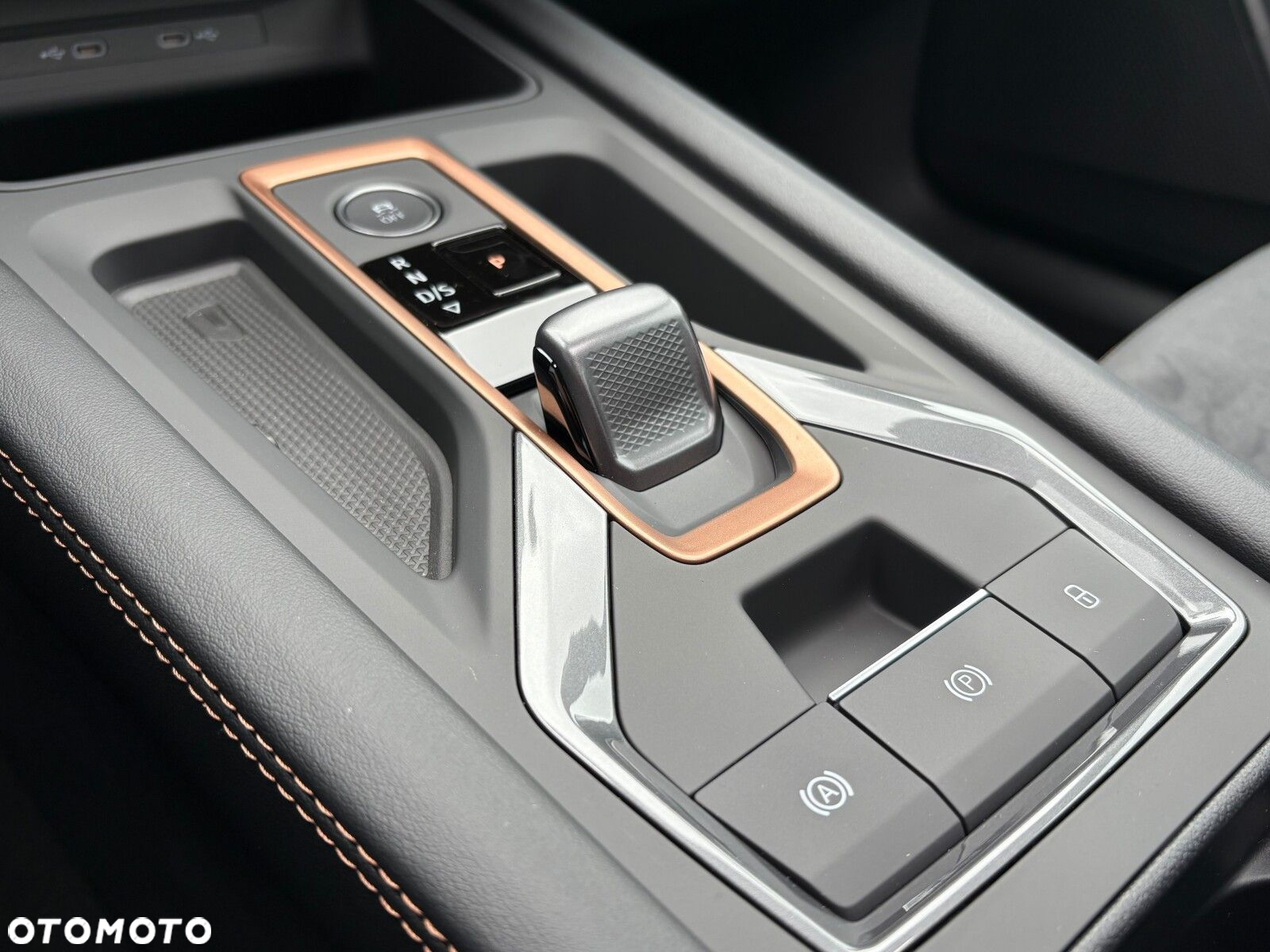 Cupra Formentor - 30