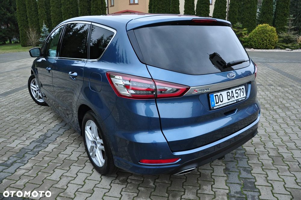 Ford S-Max 2.0 EcoBlue Titanium - 24