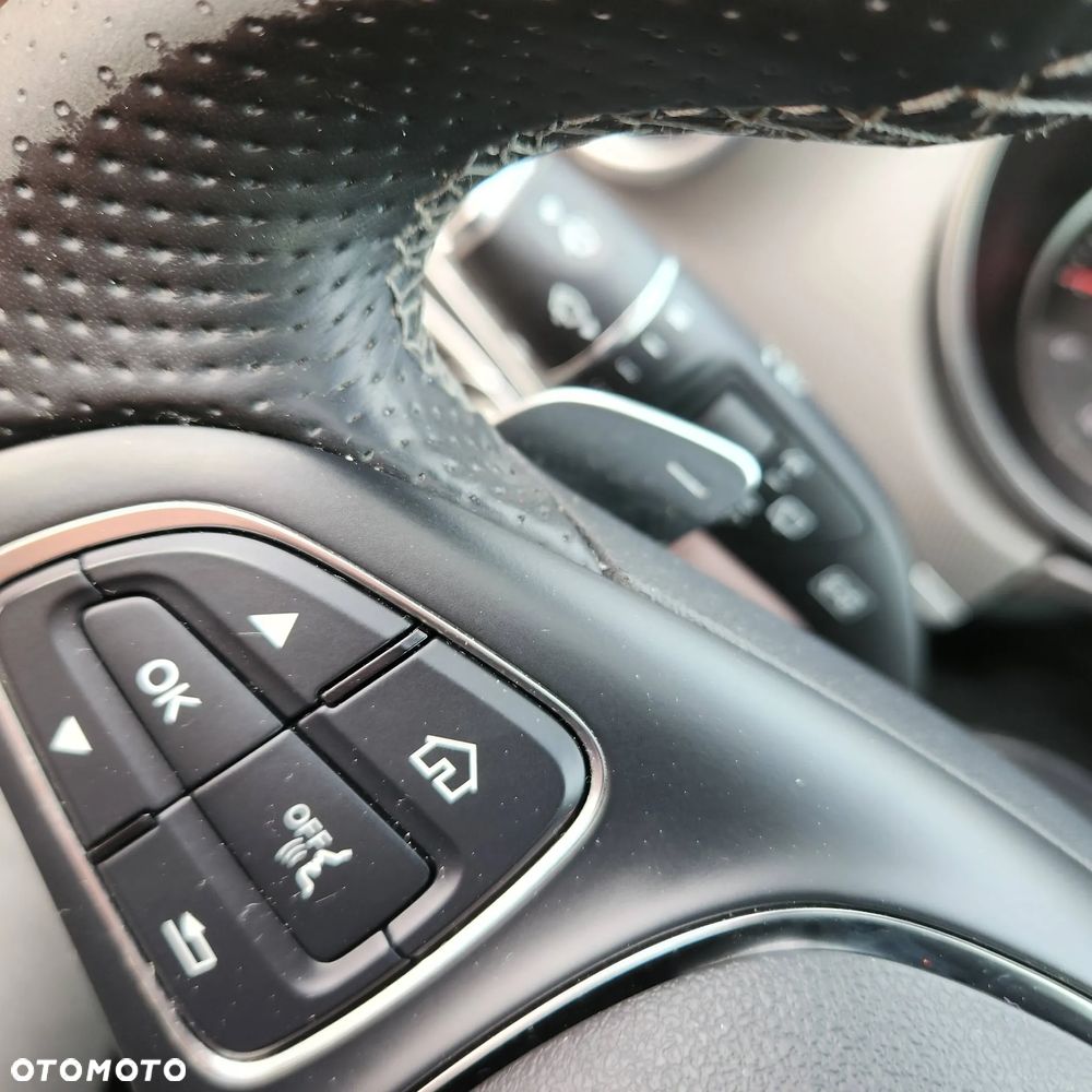 Mercedes-Benz Klasa V 250 d 4-Matic Avantgarde 7G-Tronic (d³ugi) - 28