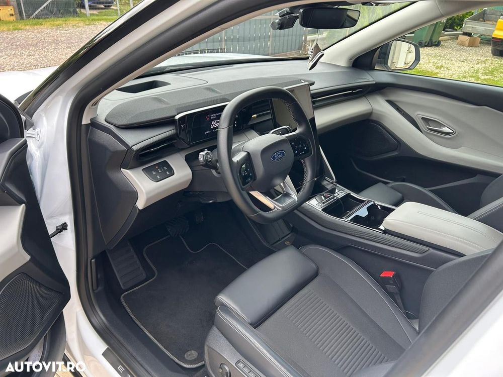 Ford Explorer RWD 77 kWh Extended Range Premium - 7