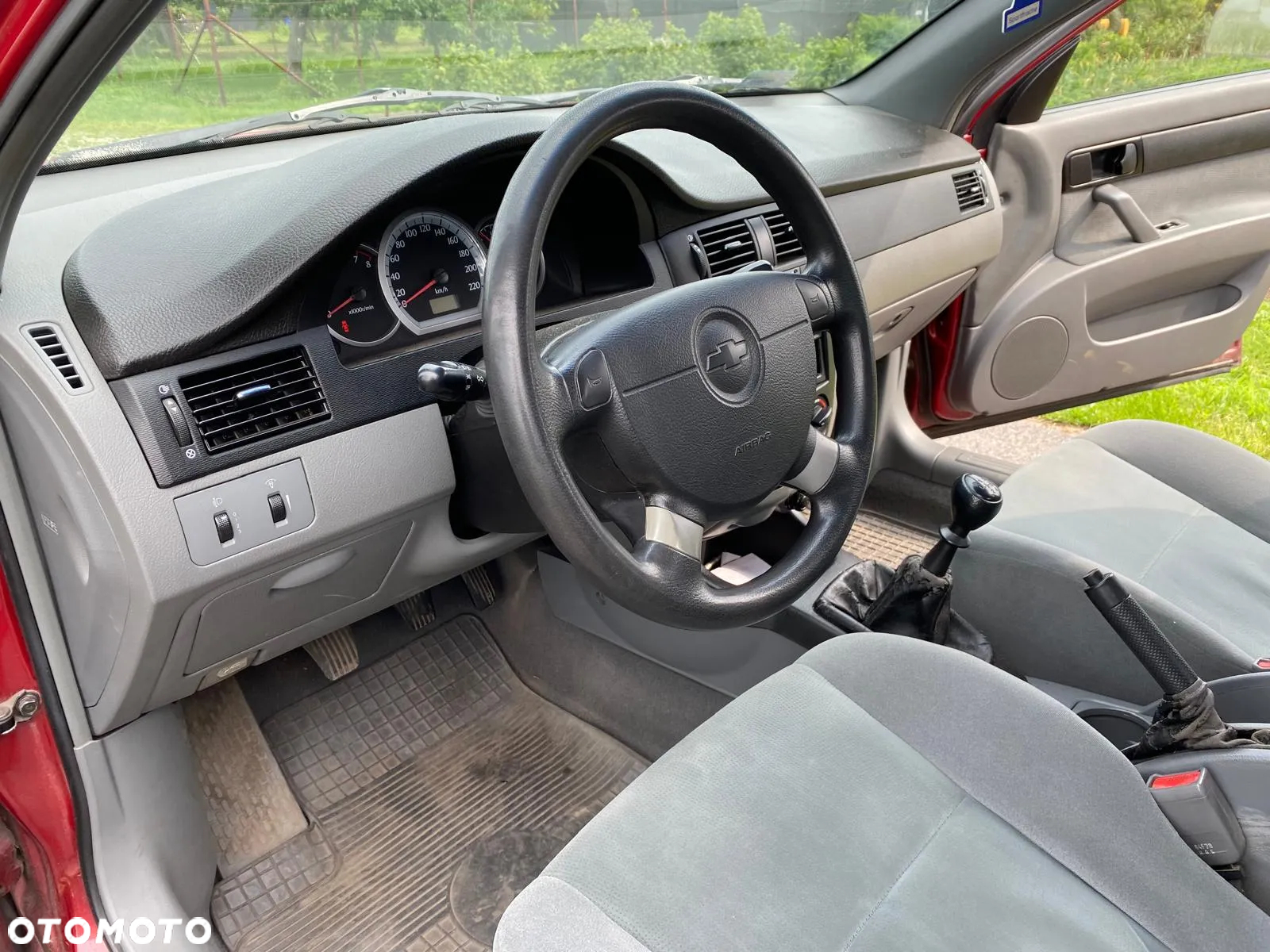 Chevrolet Lacetti - 12
