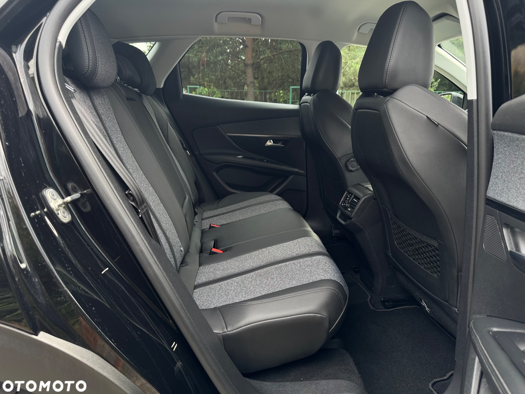 Peugeot 3008 1.5 BlueHDi GT Pack S&S EAT8 - 23