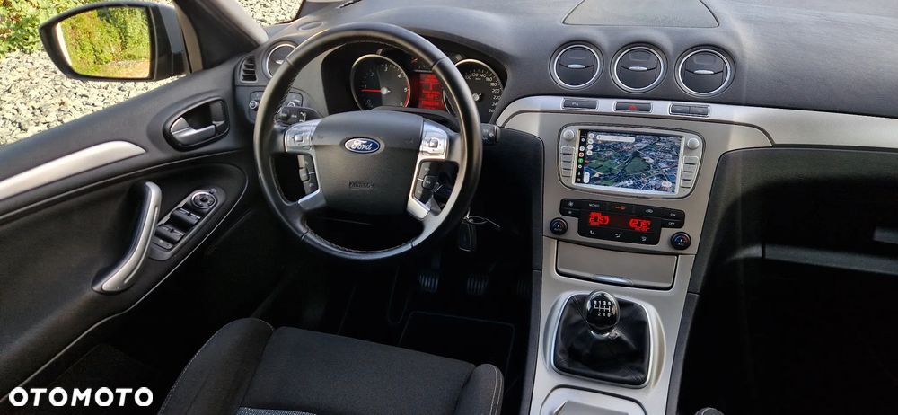 Ford S-Max 2.0 TDCi Titanium - 35