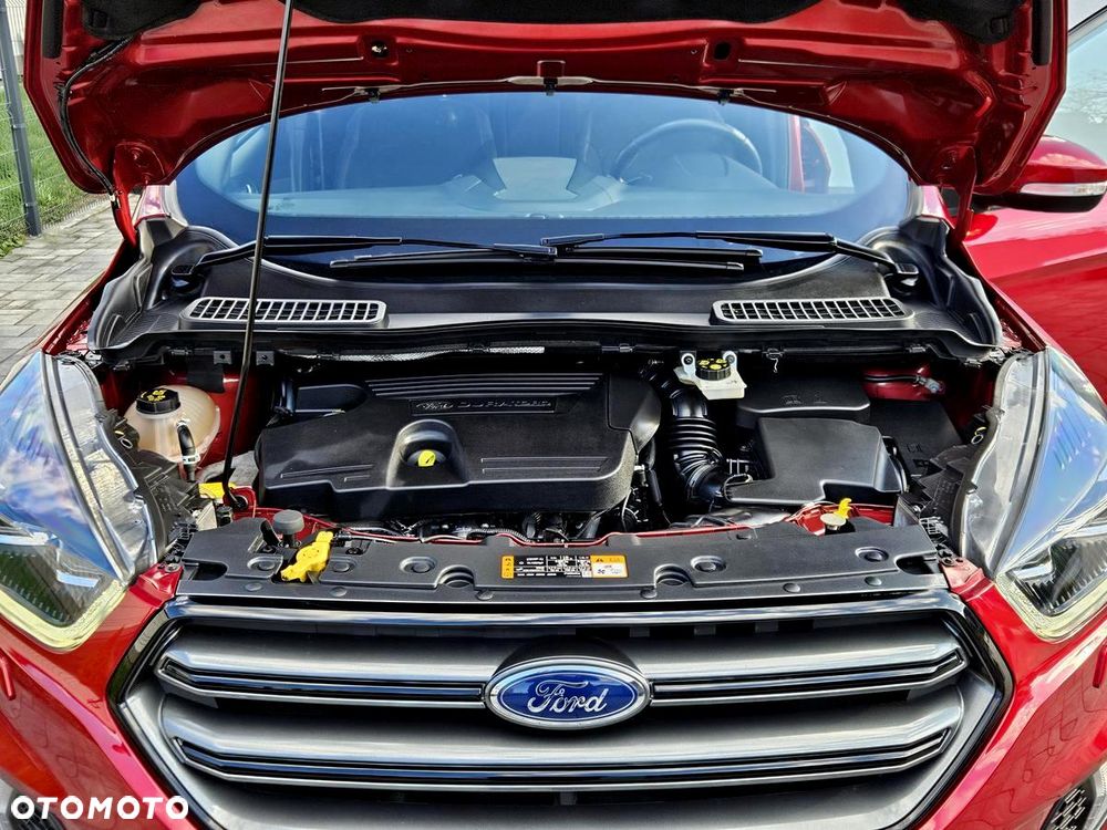 Ford Kuga 2.0 TDCi 4x4 ST-Line - 29