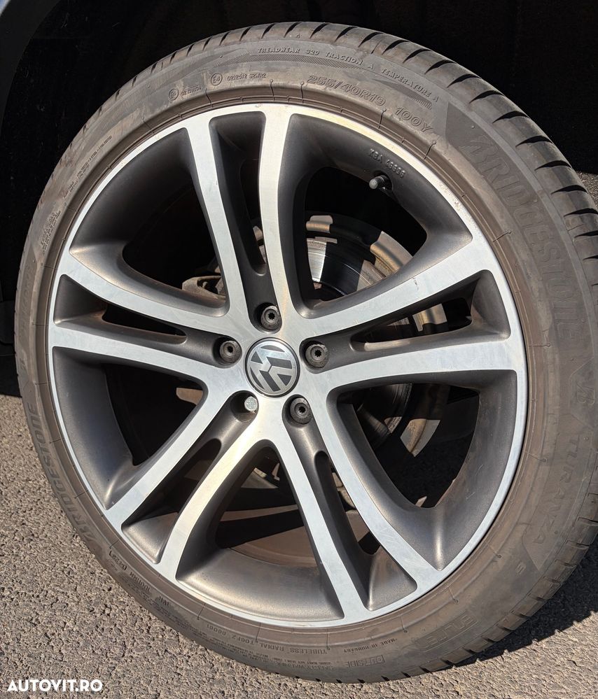 Volkswagen Tiguan 2.0 TDI DPF 4Motion BlueMotion Technology Exclusive - 16