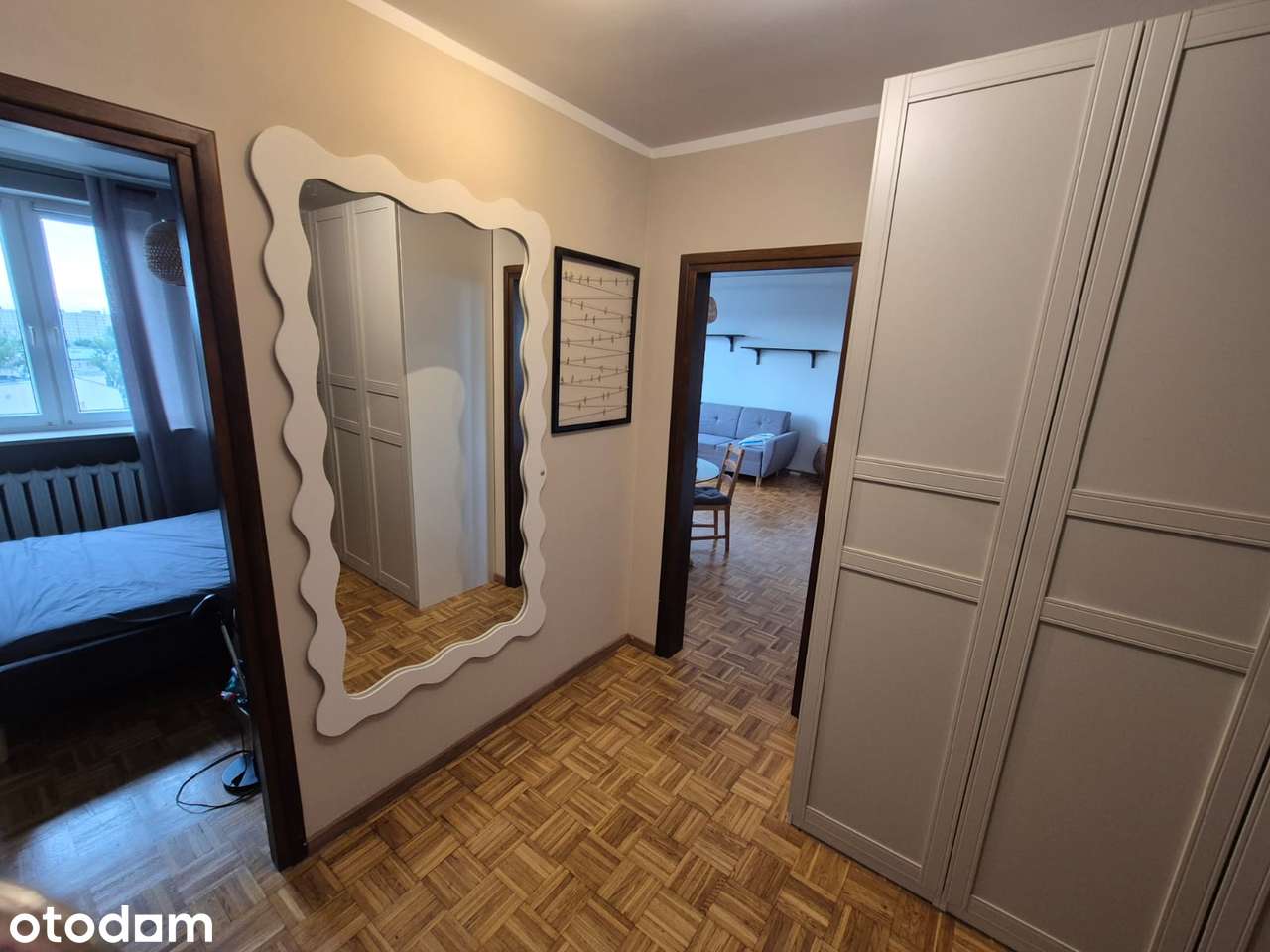 52m2, 2 pokoje, ciche, czyste, wyposażone. Dostępne od zaraz