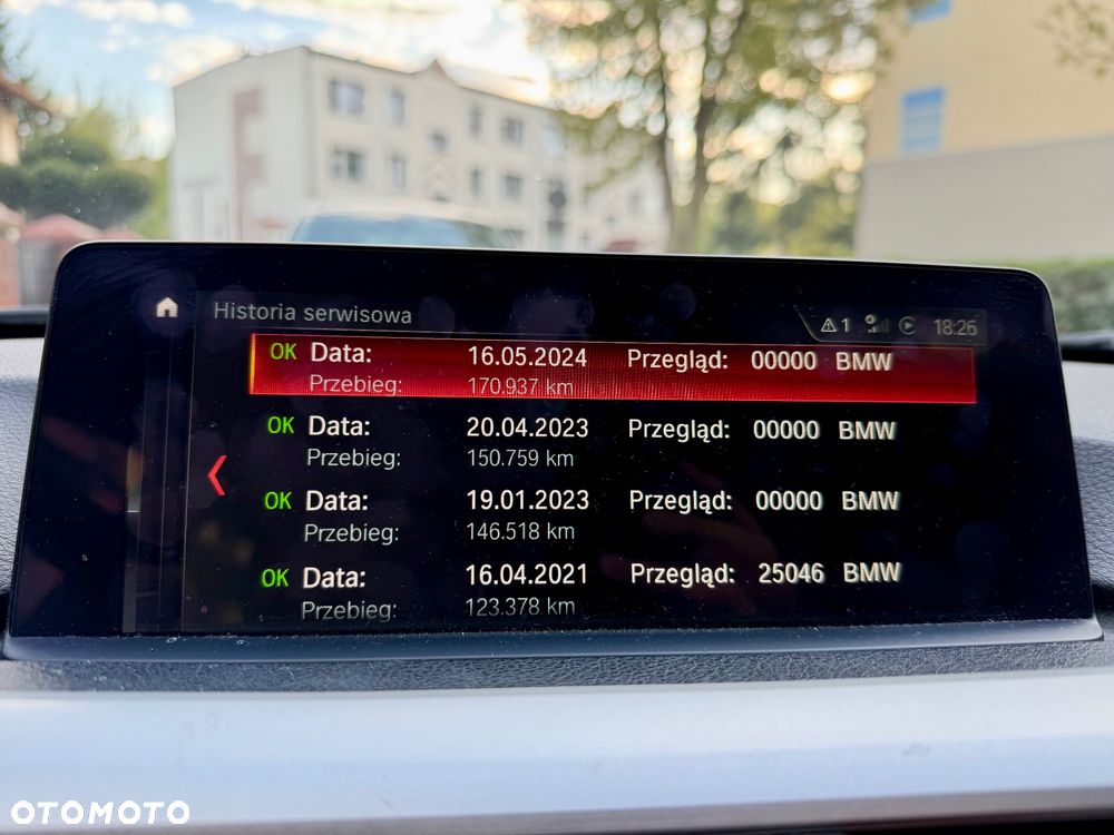 BMW Seria 3 320d xDrive Advantage sport - 29