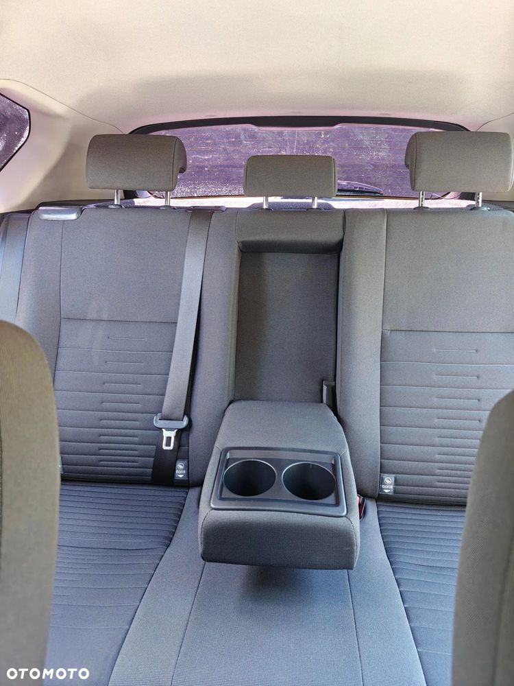 Toyota Auris - 24