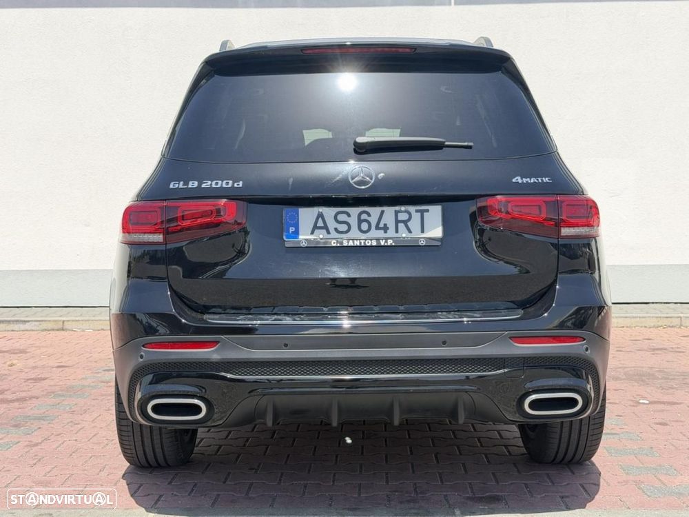 Mercedes-Benz GLB 200 d 4Matic AMG Line - 24