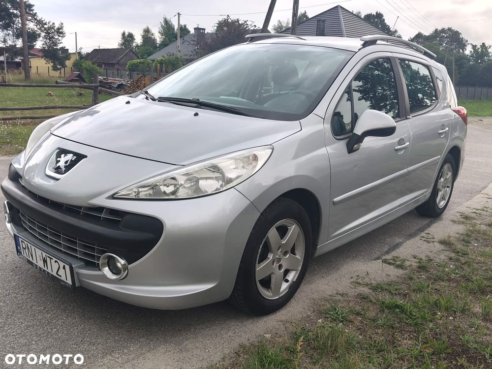 Peugeot 207 - 9