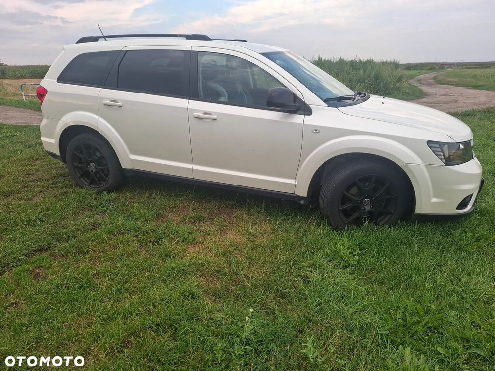Fiat Freemont 2.0 Multijet 16V DPF Automatik Allrad Black Code - 4