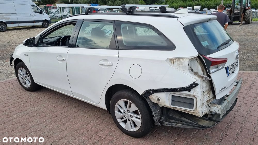 Toyota Auris - 6
