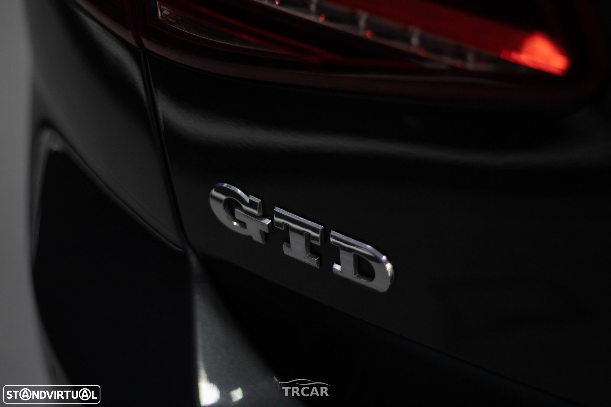 VW Golf 2.0 TDI GTD DSG - 44