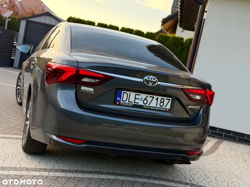 Toyota Avensis 2.0 Prestige MS - 5