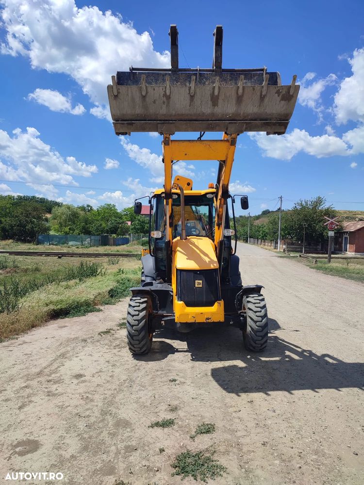 JCB 3CX 14MFWM - 10
