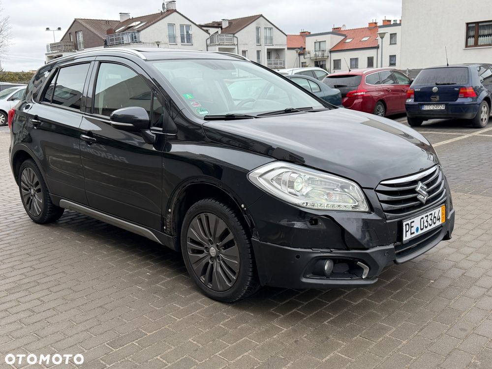 Suzuki SX4 S-Cross 1.6 DDiS 4x4 limited+ - 4