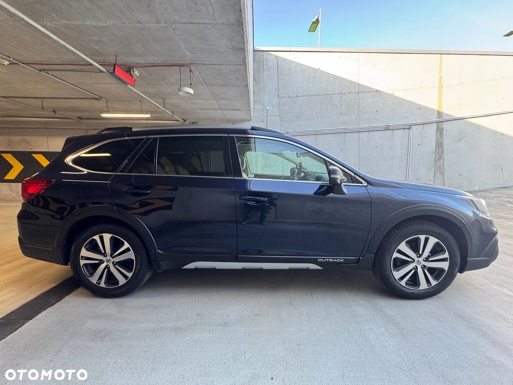 Subaru Outback 2.5i Exclusive - 8