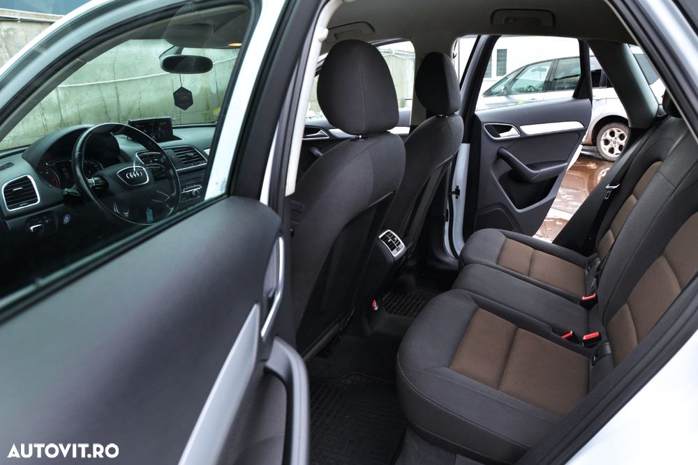 Audi Q3 2.0 TDI Quattro S tronic - 11