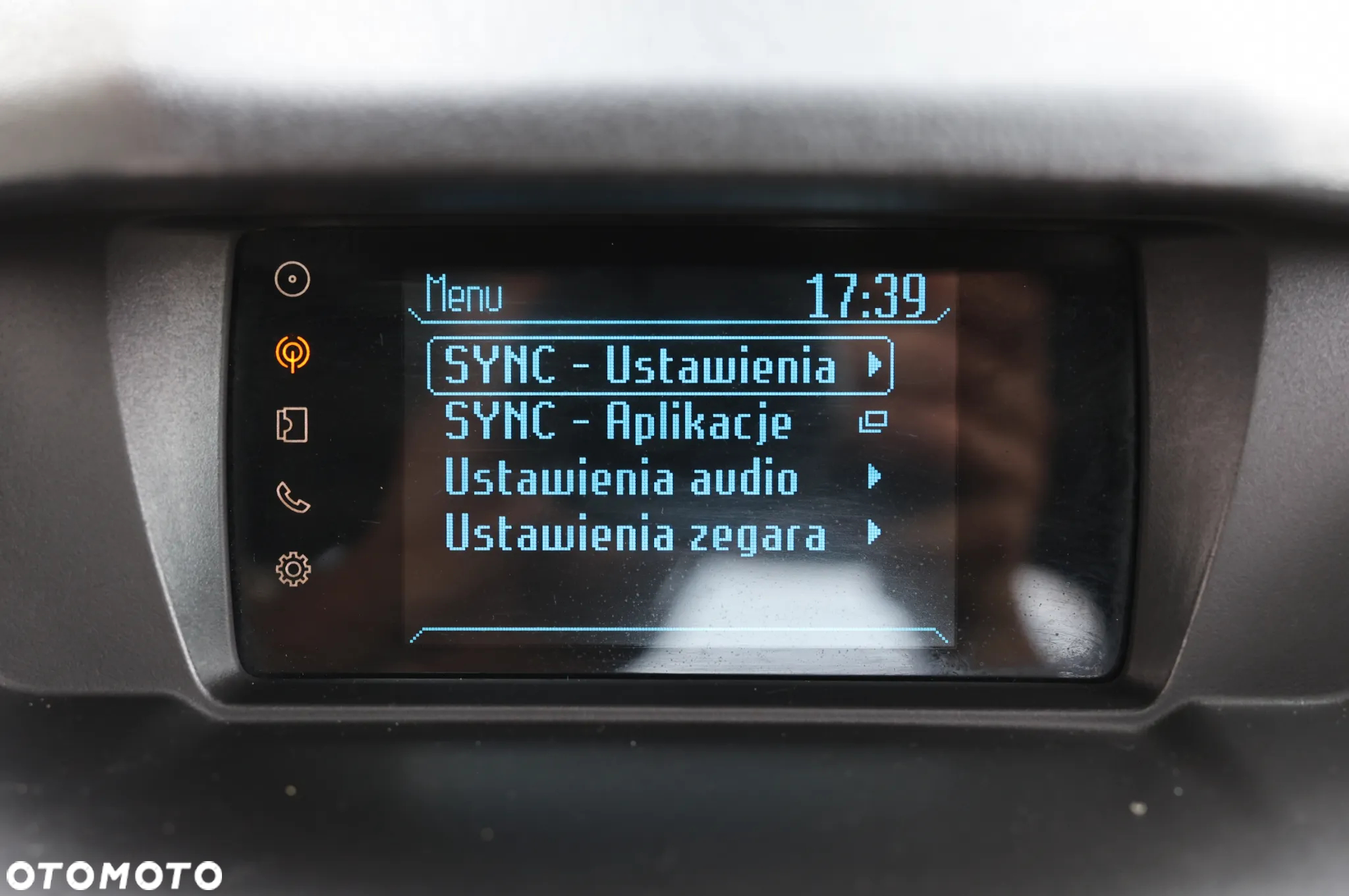 Ford Tourneo Connect - 15
