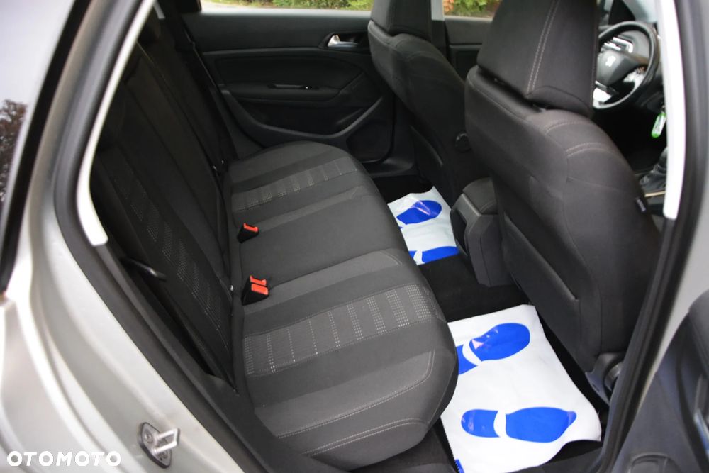 Peugeot 308 BlueHDi FAP 120 EAT6 Stop&Start Allure - 31