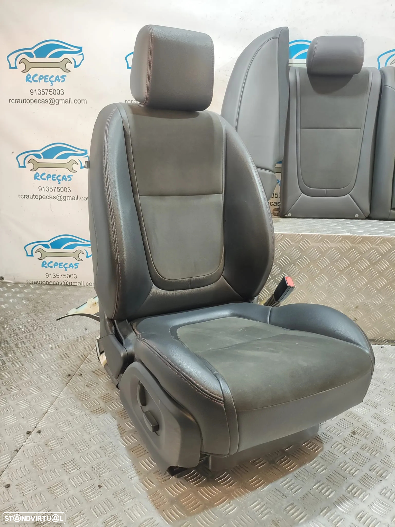 Conjunto Bancos em Pele Elétricos Jaguar XF X250 - 7