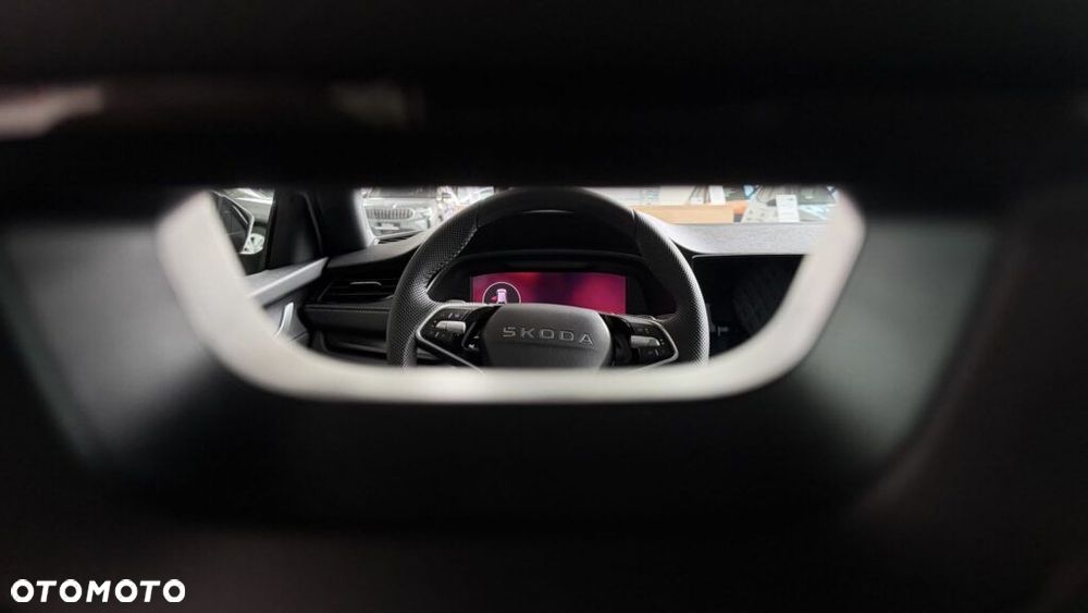 Skoda Octavia 1.5 TSI mHEV Sportline DSG - 27