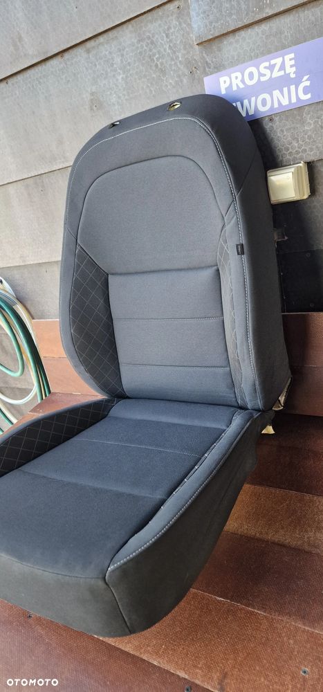 FOTEL LEWY TAPICERKA Fotela SKODA Superb III - 4