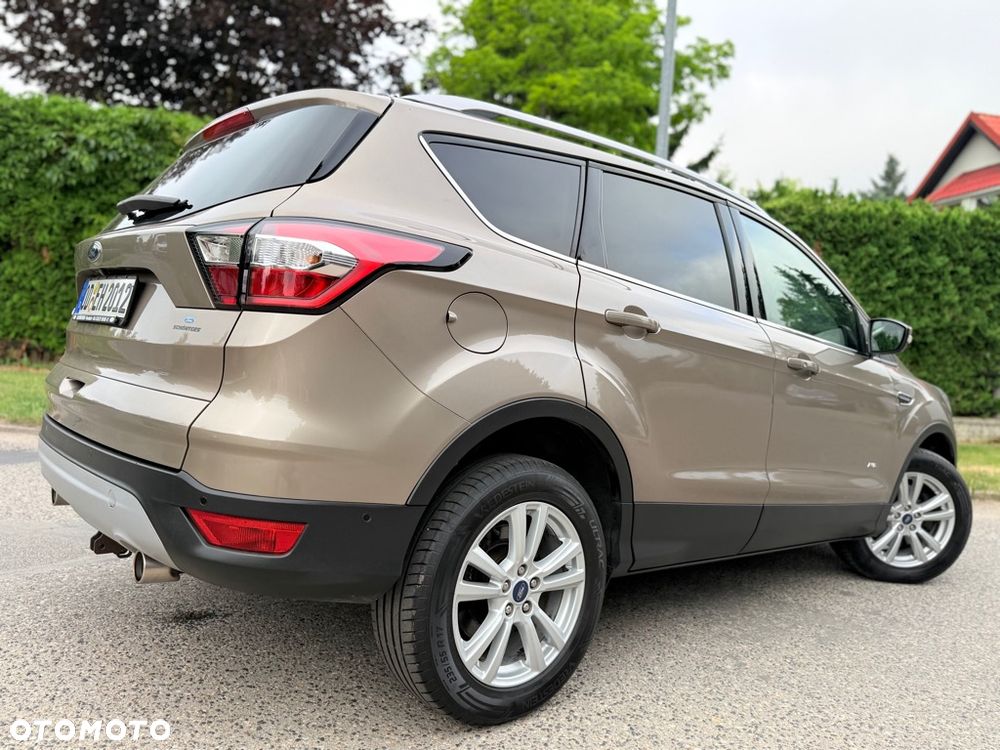 Ford Kuga 2.0 TDCi 4WD Titanium - 4