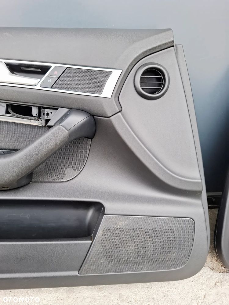 Boczki Drzwi Komplet Czarne Ambiente Audi A6 C6 Kombi/Sedan - 5