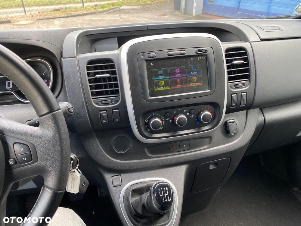 Renault Trafic Combi Life - 12