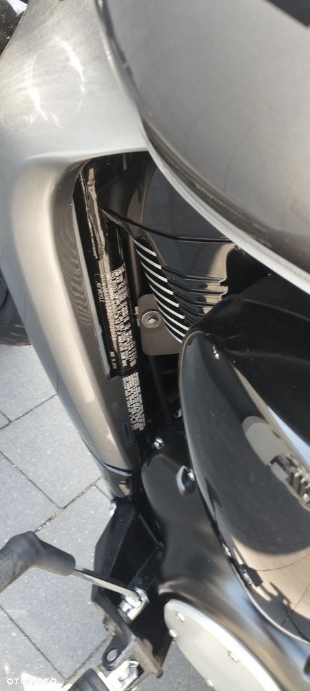 Suzuki Boulevard - 18