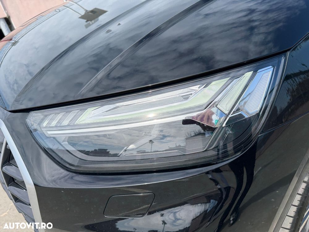 Audi Q5 50 TFSI e quattro S tronic design - 12