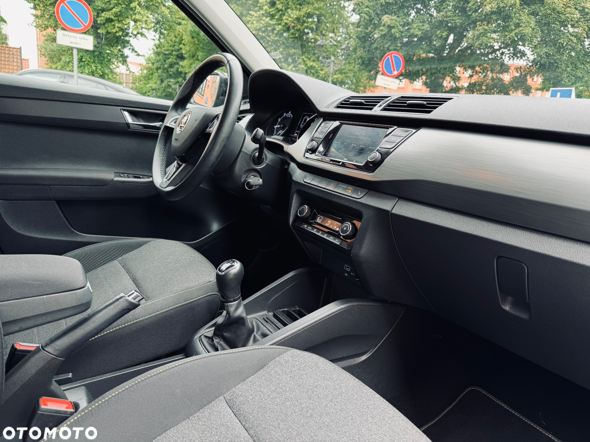Skoda Fabia 1.0 MPI Soleil - 10