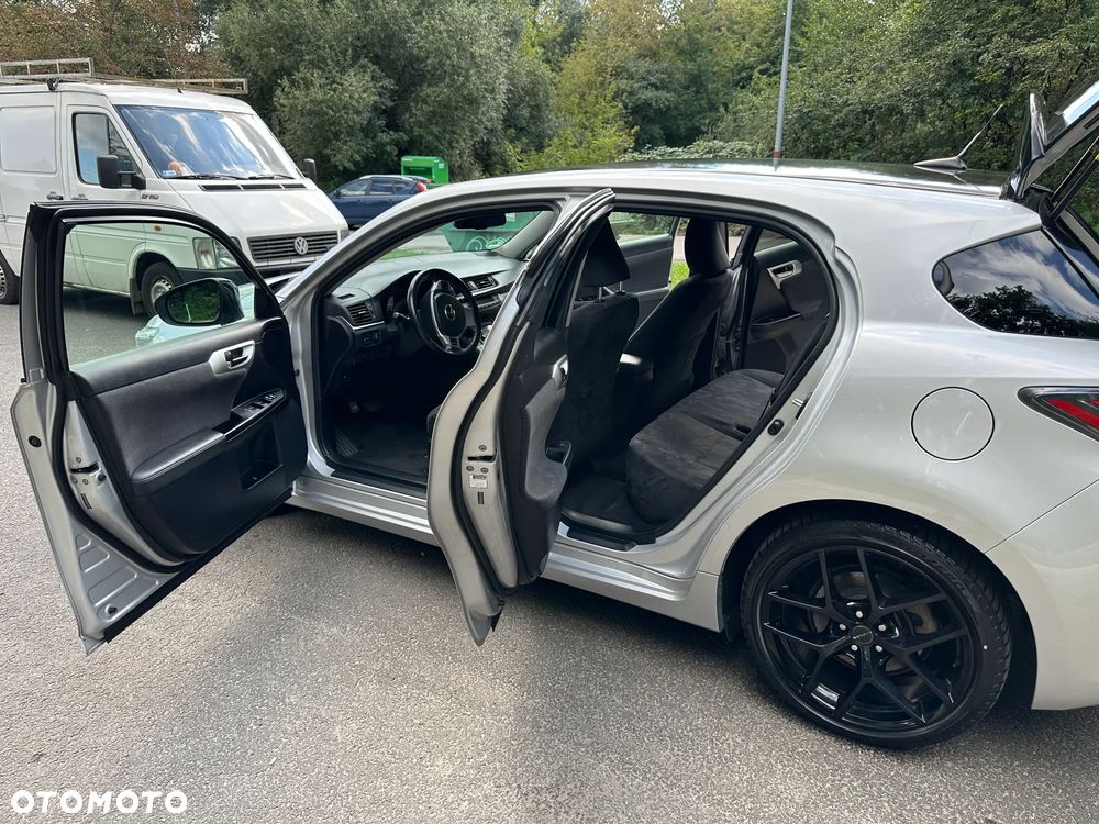 Lexus CT 200h Elegance - 19