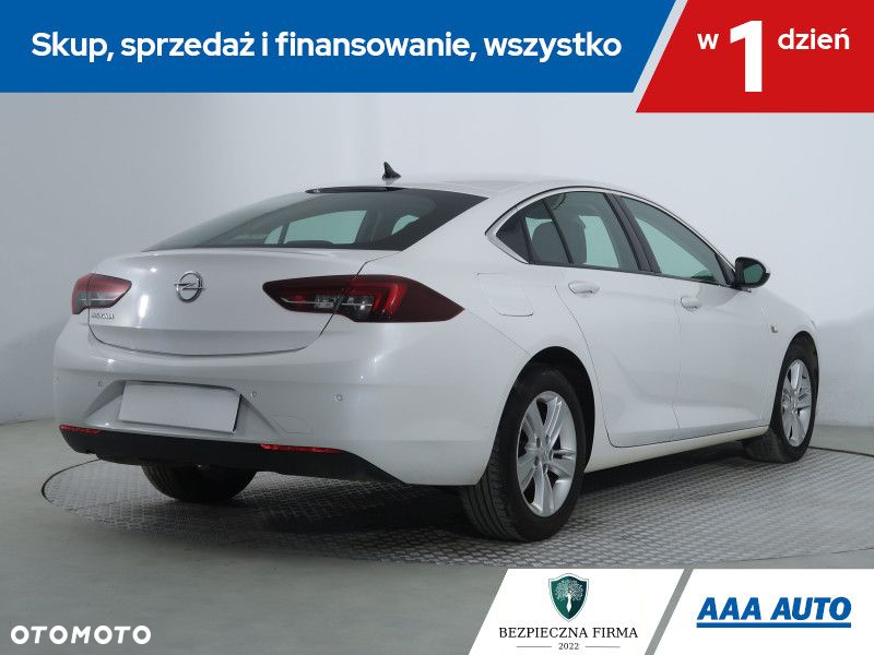 Opel Insignia - 6
