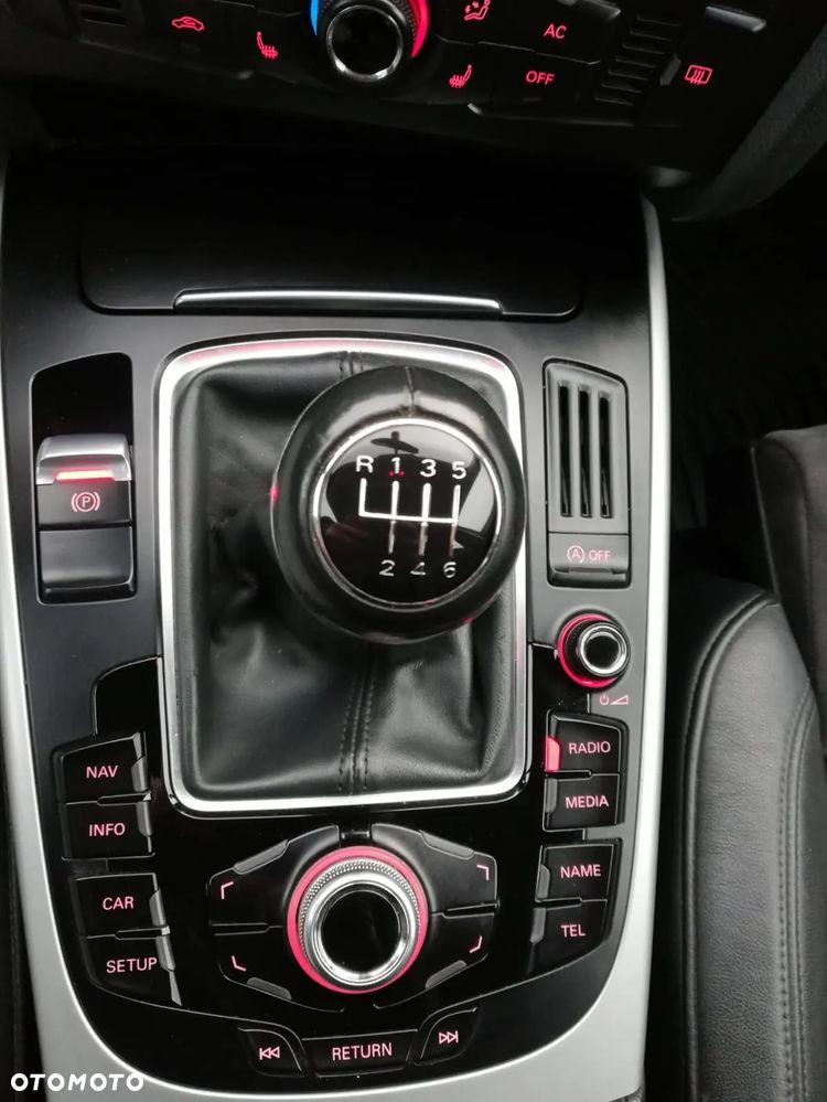 Audi A4 Avant 2.0 TDI DPF S line Sportpaket - 26