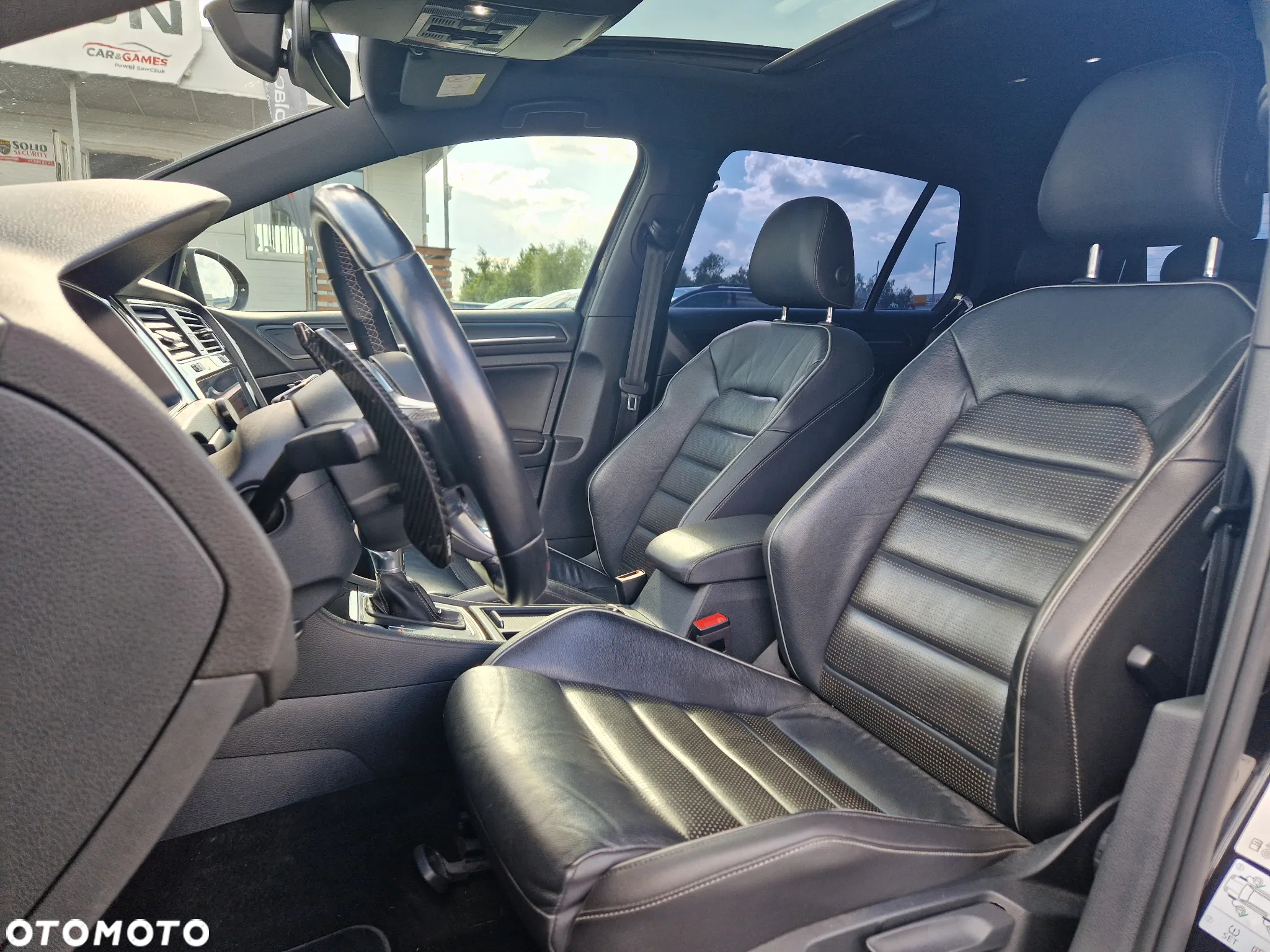 Volkswagen Golf - 13