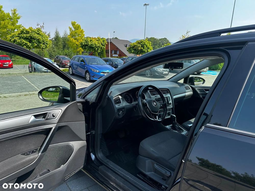 Volkswagen Golf Variant 1.4 TGI BlueMotion DSG Trendline - 8