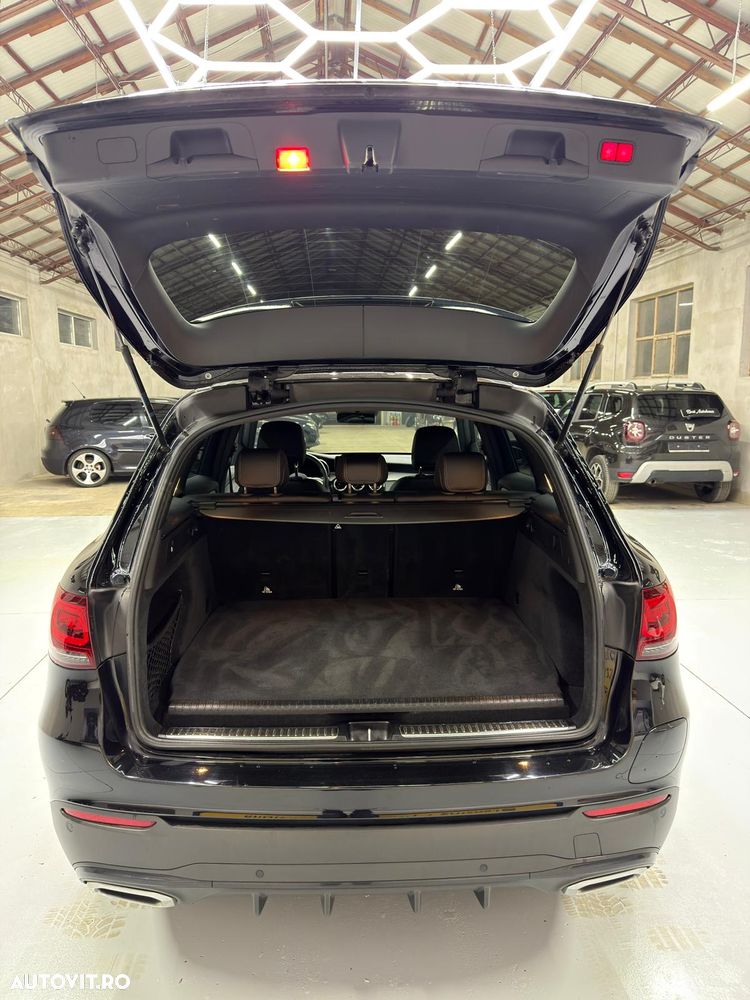 Mercedes-Benz GLC 300 de 4Matic 9G-TRONIC AMG Line - 9