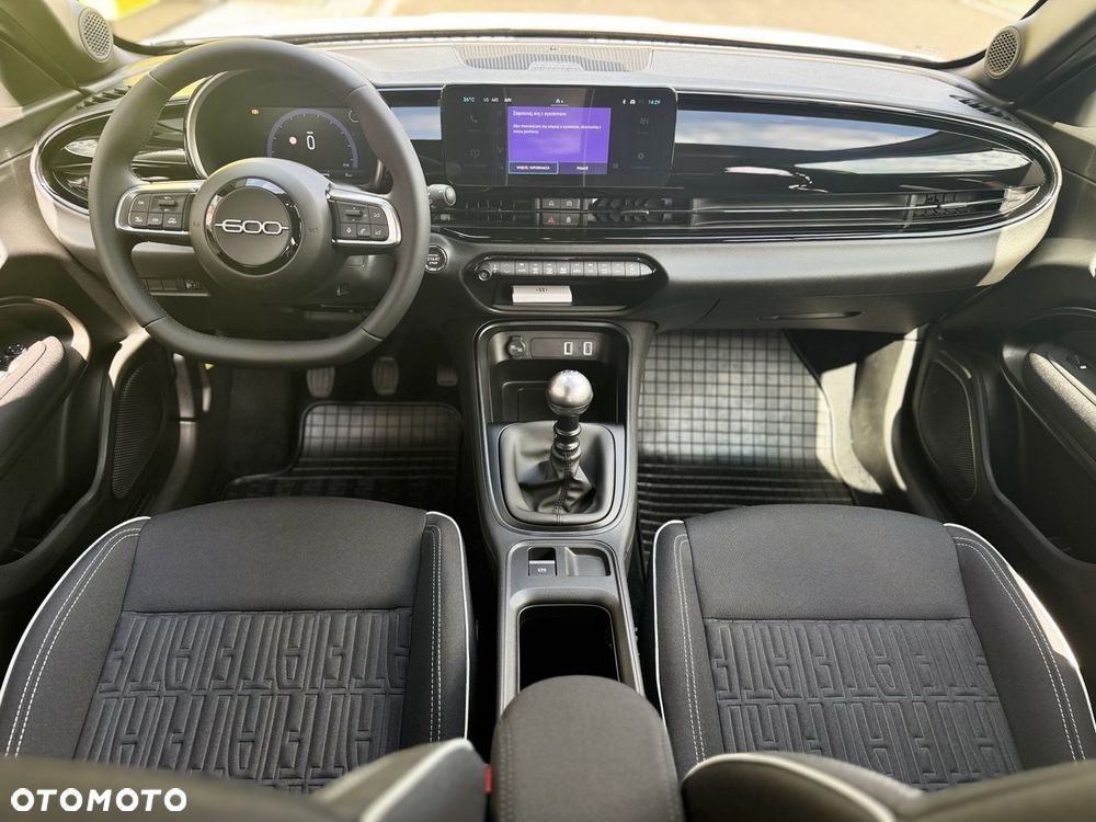 Fiat 600 1.2 Turbo Street - 6
