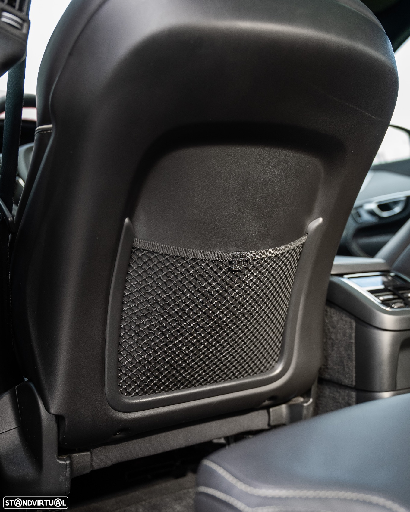 Volvo XC 90 2.0 T8 PHEV Ultimate Dark AWD - 48