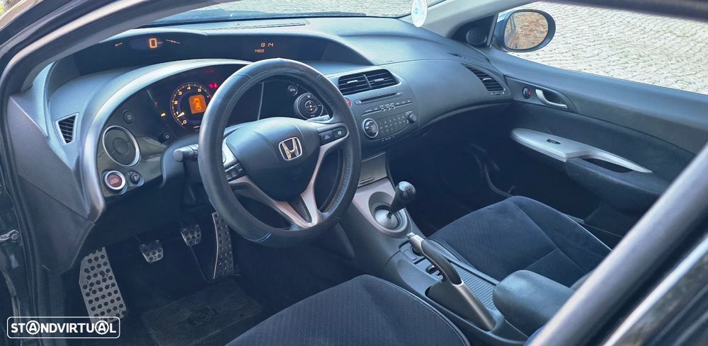 Honda Civic 1.4 Comfort - 10