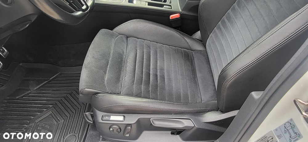 Volkswagen Passat 2.0 TDI Business DSG - 20