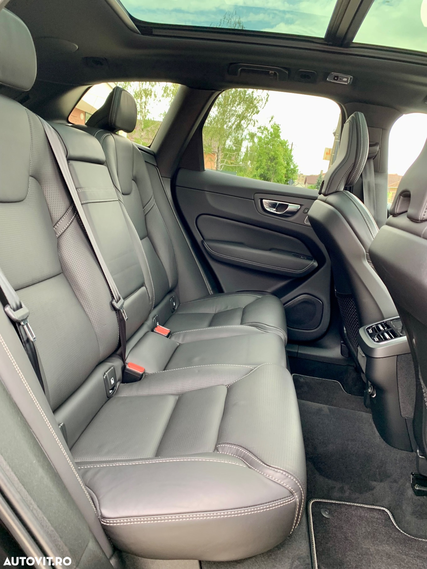 Volvo XC 60 B5 D AWD Geartronic RDesign - 17