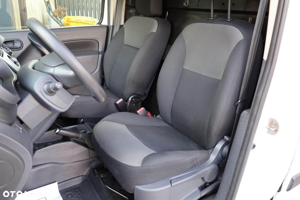 Renault KANGOO LONG - 21