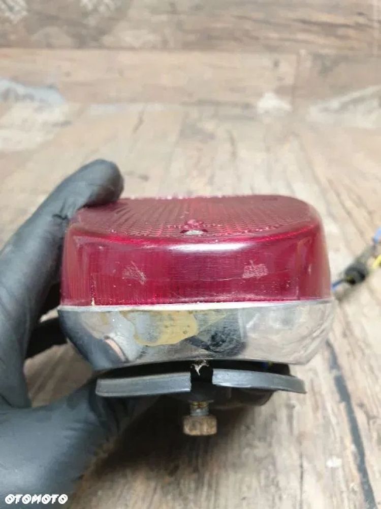 Lampa tył Yamaha Drag Star Classic / Road Star / Royal Star / Venture - 8