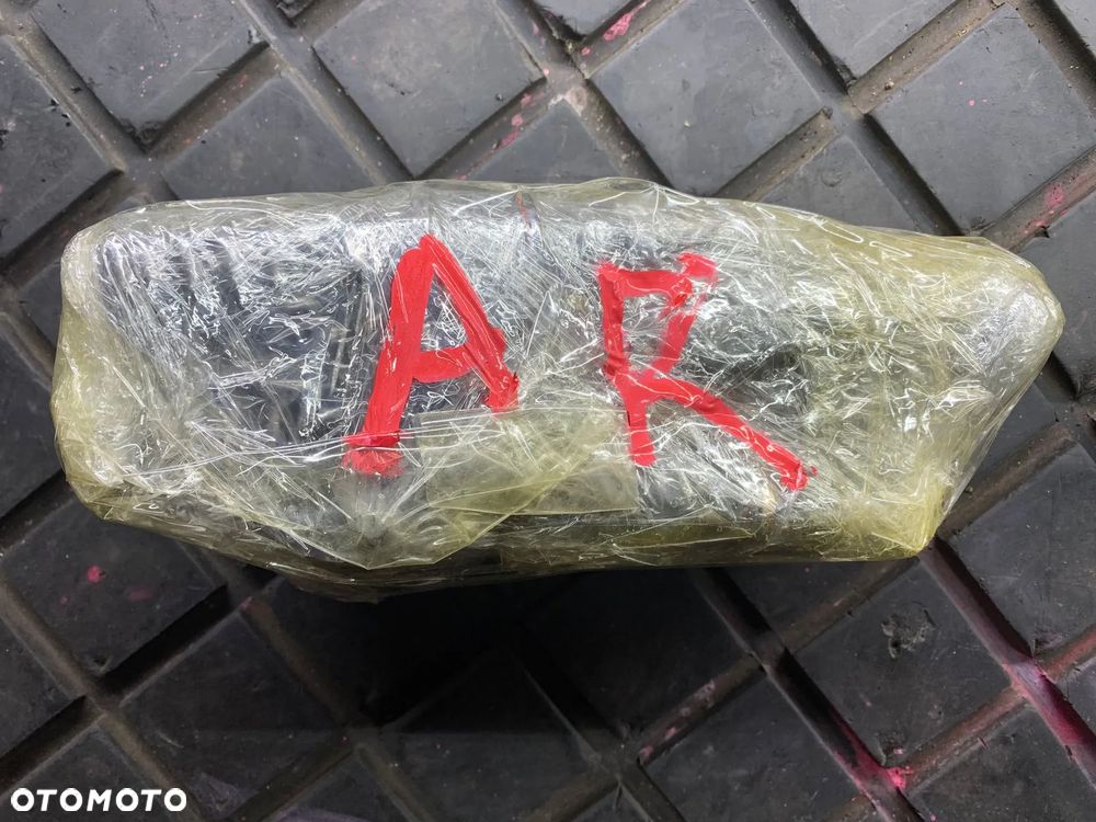 VW AUDI 1.9TDI WTRYSKIWACZE POMPOWTRYSKI 038130073AR KOMPLET 4SZT PASSAT B5 A4 B6 A6 C5 I INNE - 3