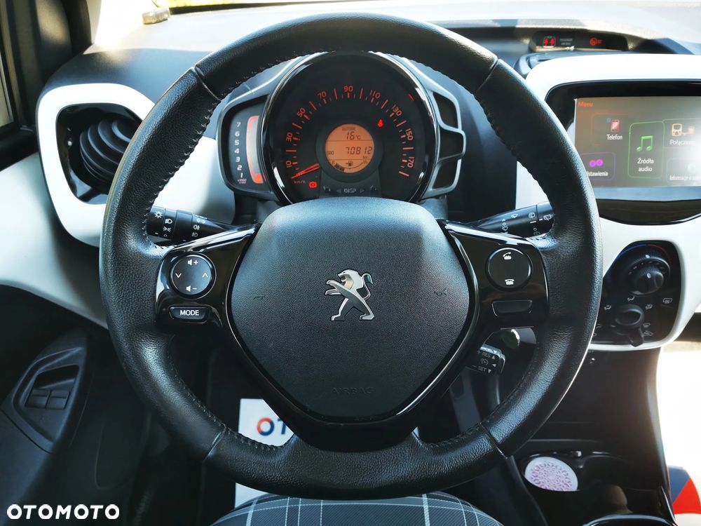 Peugeot 108 VTI 68 Top Style - 21